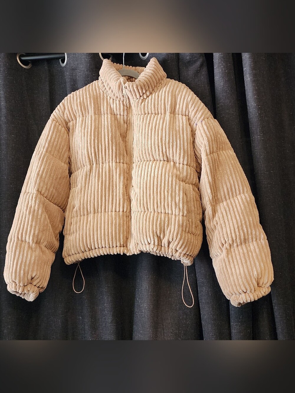 Forever 21 Corduroy Puffer Jacket Beige Tan Ribbed Crop Fit Women’s Size L